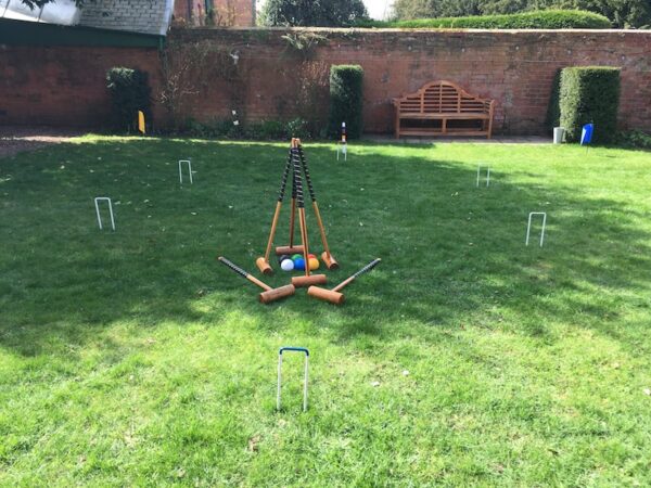 Croquet Set For 6 Hire